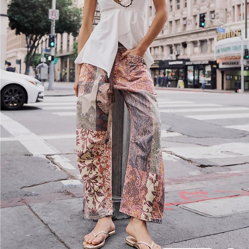 ISO THESE FREE PEOPLE MOXIE BARREL JEANS